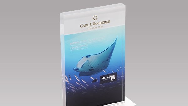 定制亞克力展示架時，什么樣質量才算標準？